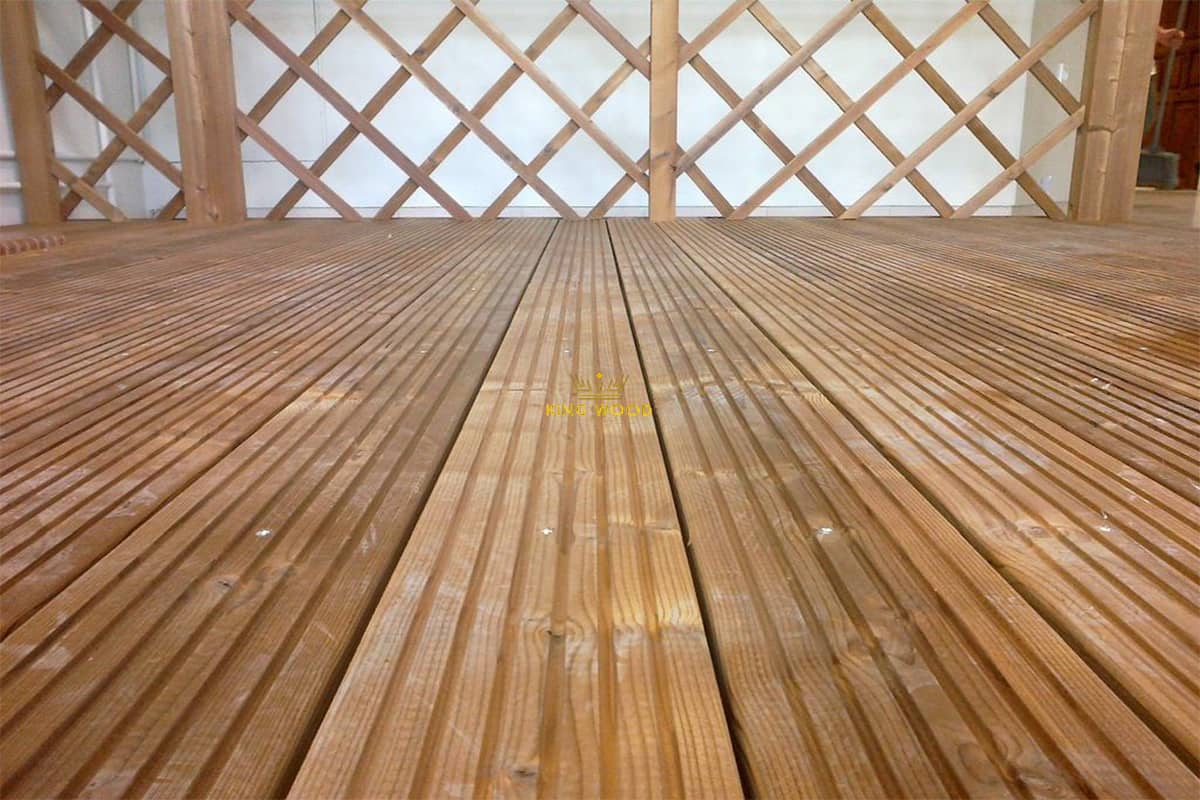 کف بالکن چی بزنیم